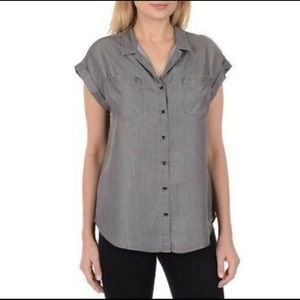 Jachs Girlfriend L tensel button up top blouse